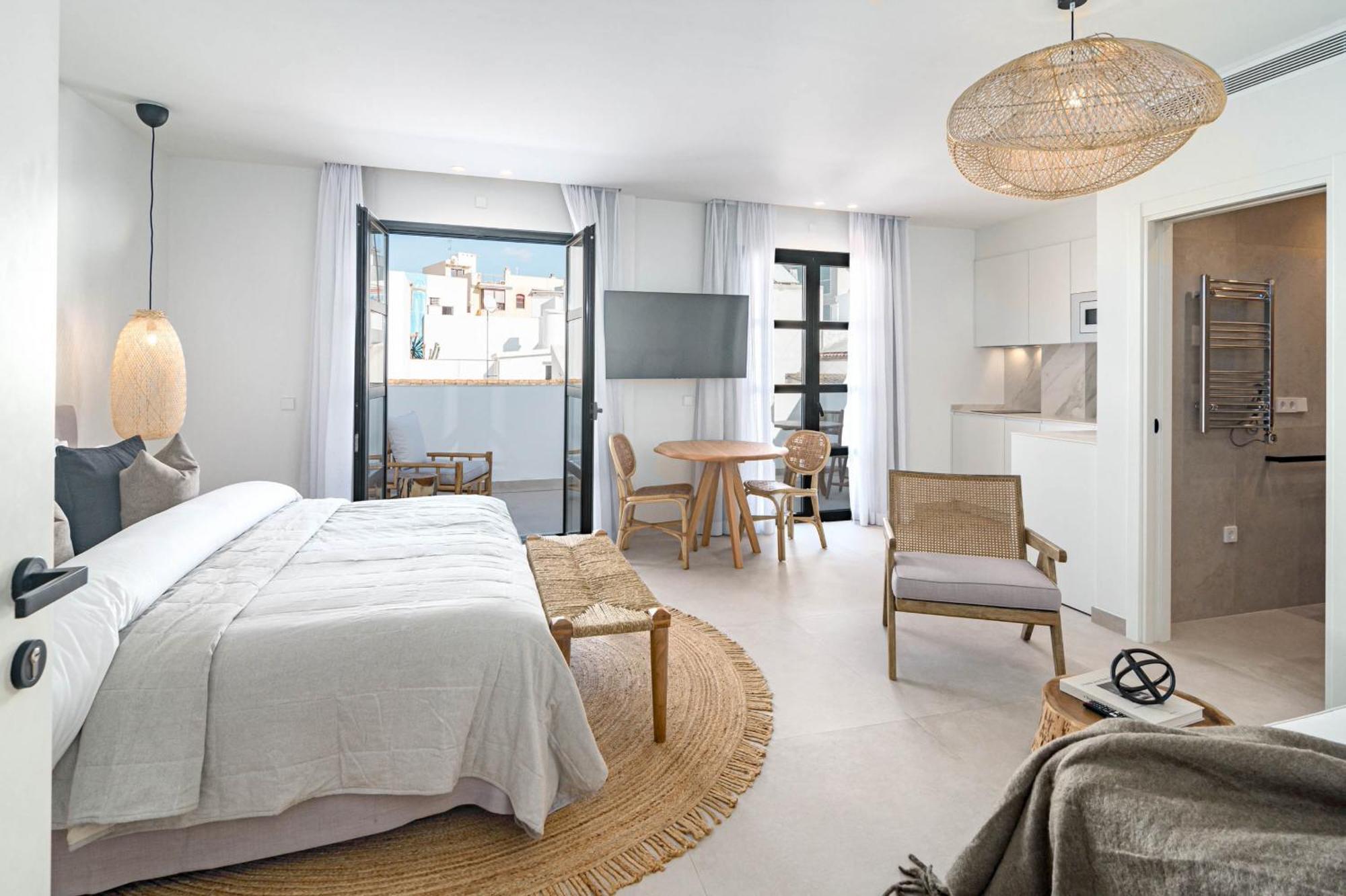Seaclub Suites Estepona Eksteriør billede