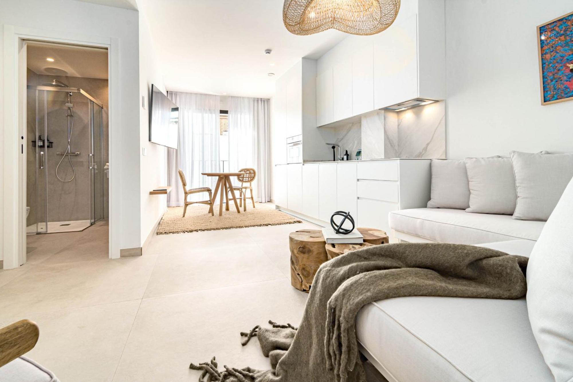 Seaclub Suites Estepona Eksteriør billede