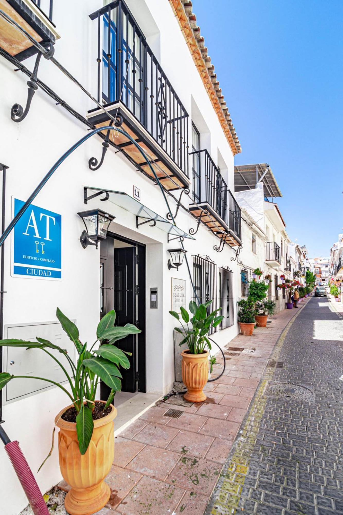 Seaclub Suites Estepona Eksteriør billede
