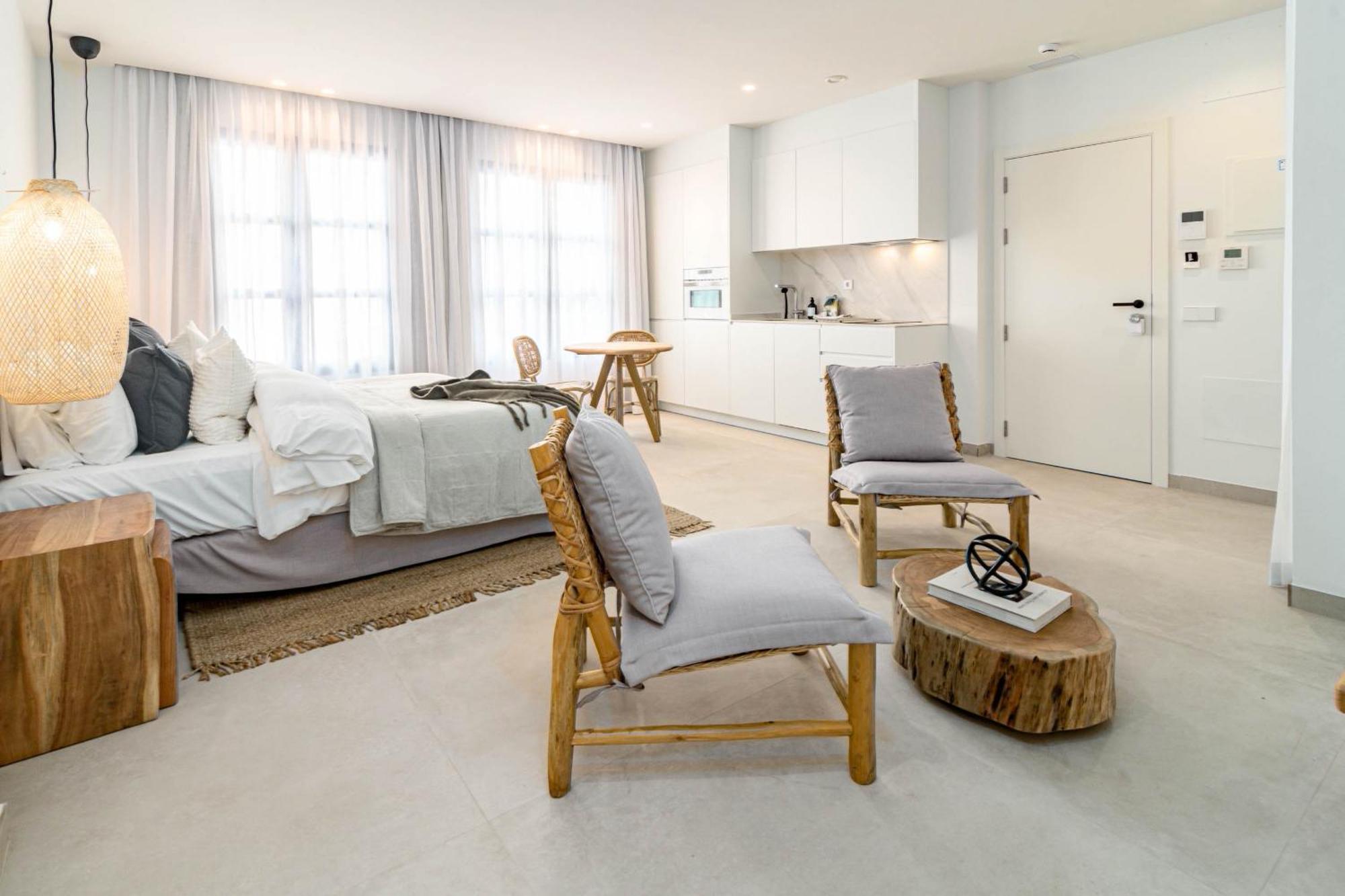 Seaclub Suites Estepona Eksteriør billede