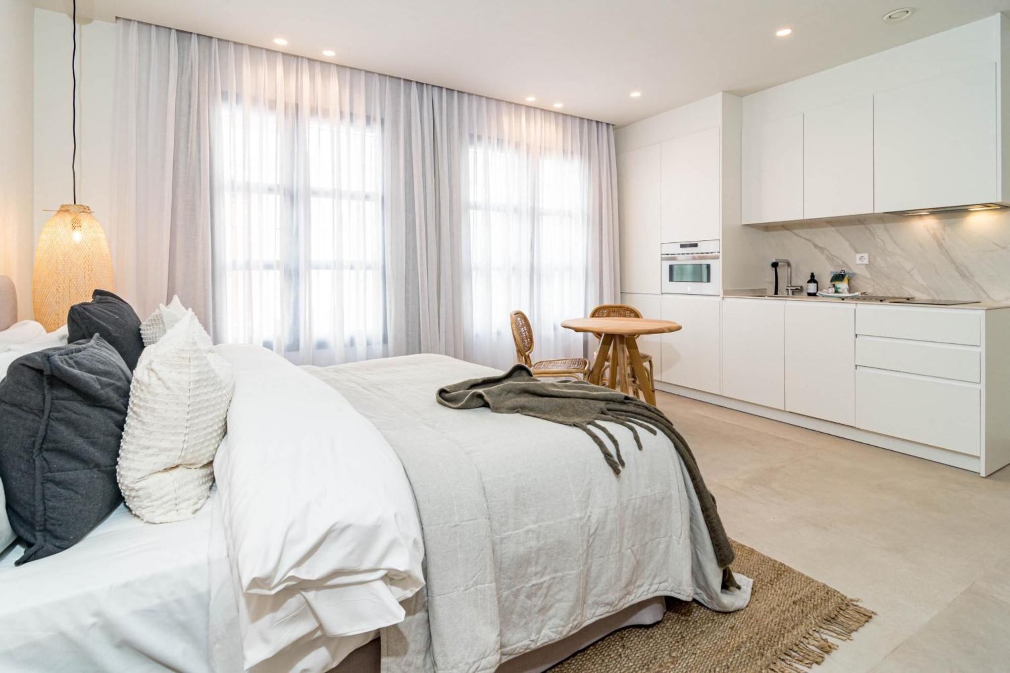 Seaclub Suites Estepona Eksteriør billede