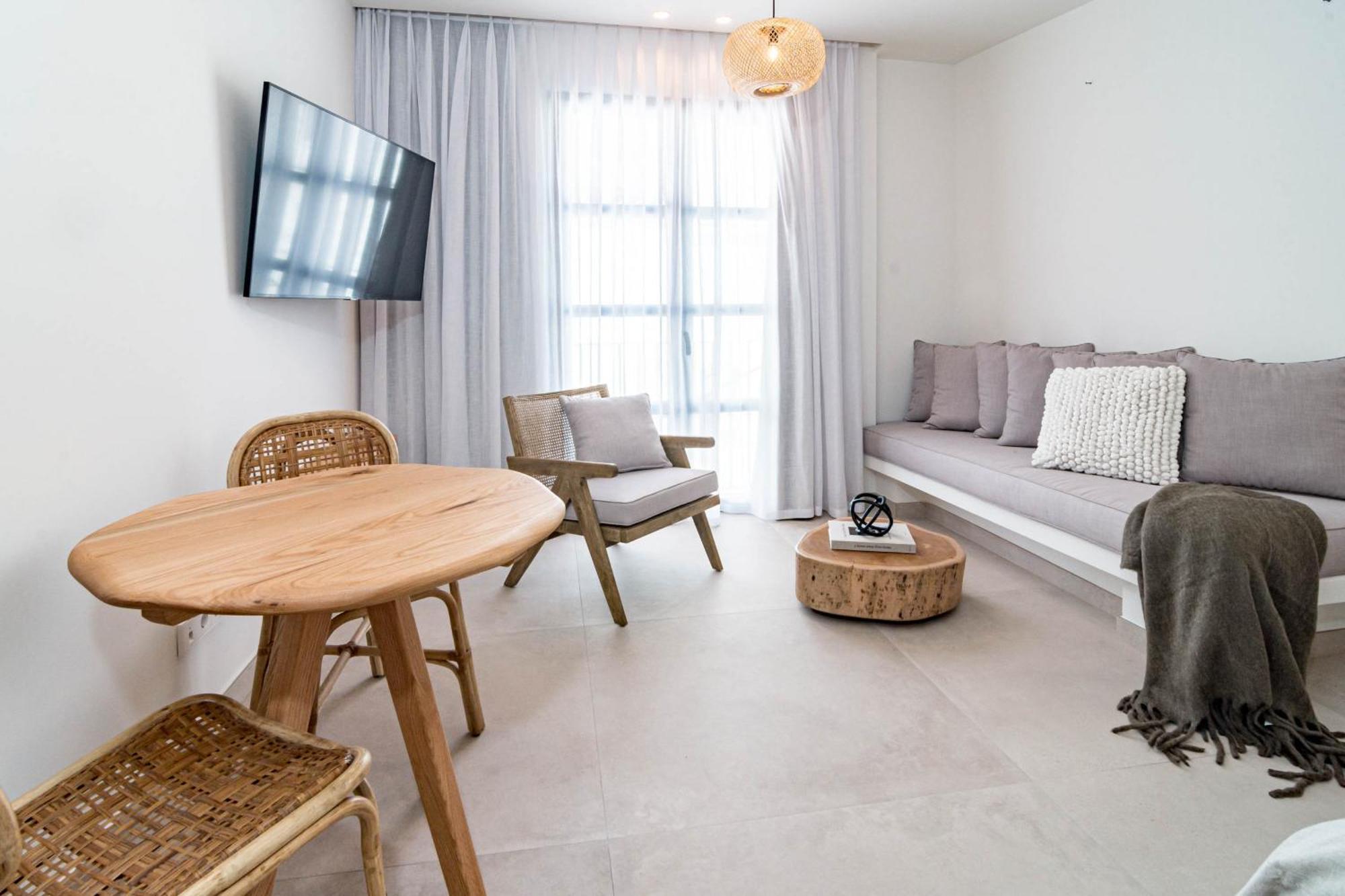 Seaclub Suites Estepona Eksteriør billede